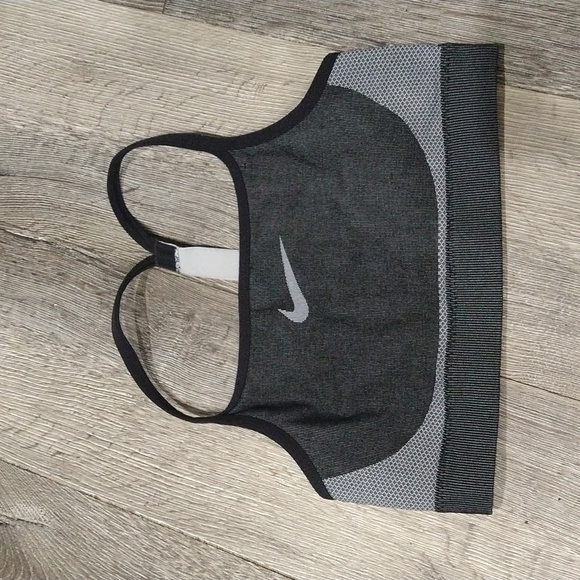 Nike Other - Like New: Girls Dri-Fit Sports Bra